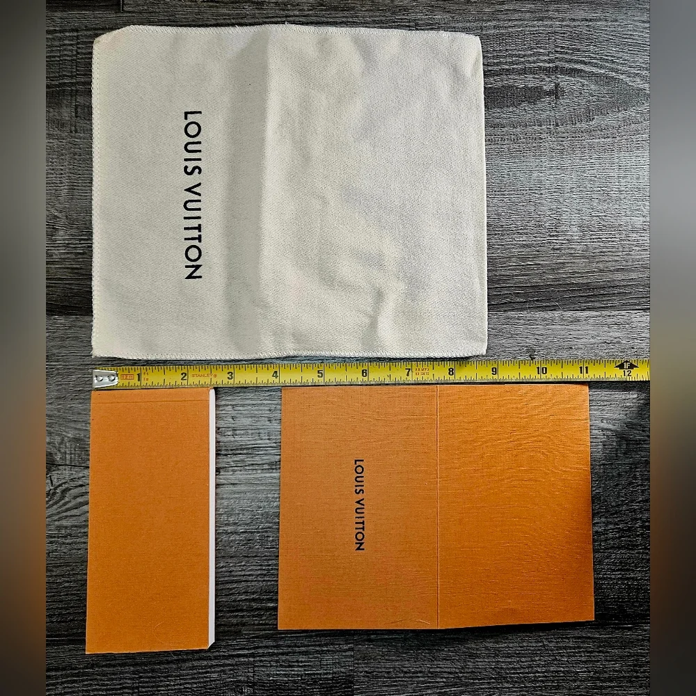 Louis Vuitton Sunglasses Packaging Gift Set Drawer Box Dust Bag Card Holder Book